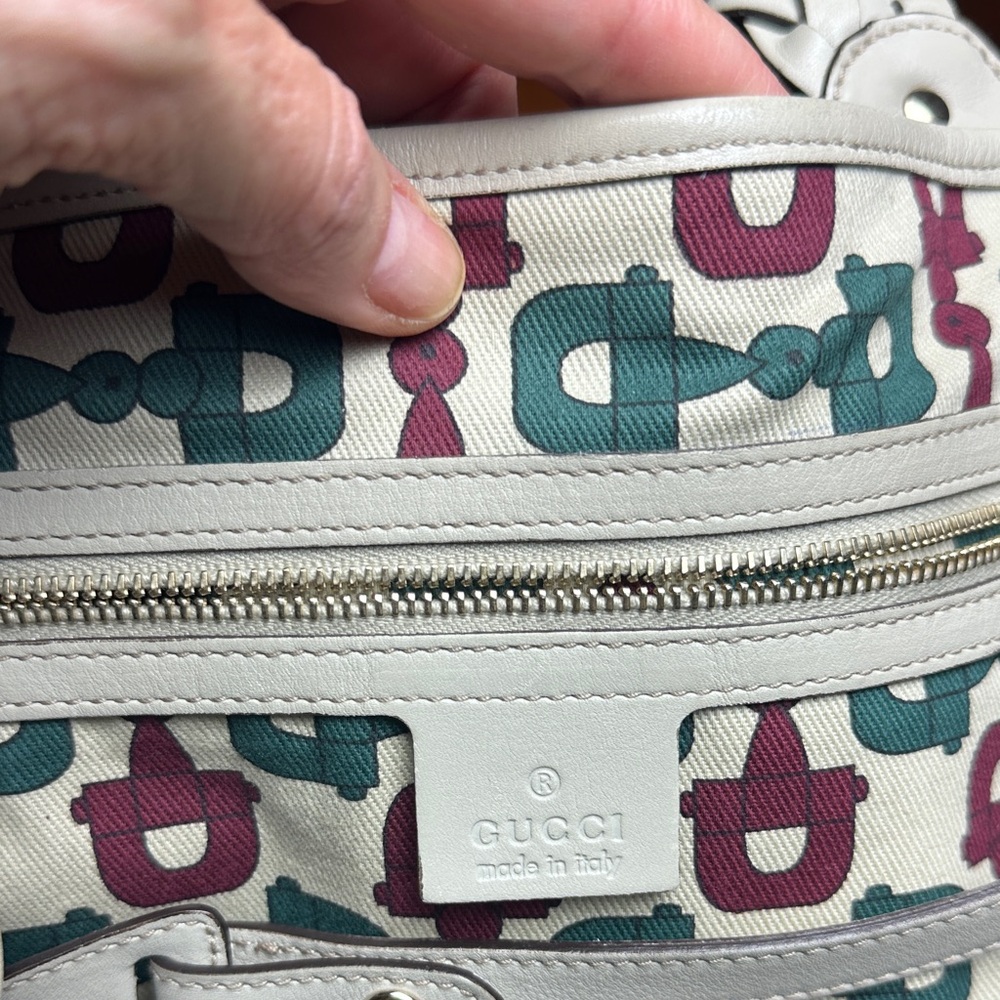 Gucci GG Monogram Embossed Leather Hobo Bag Ivory White Braided Handle - Picture 5 of 13